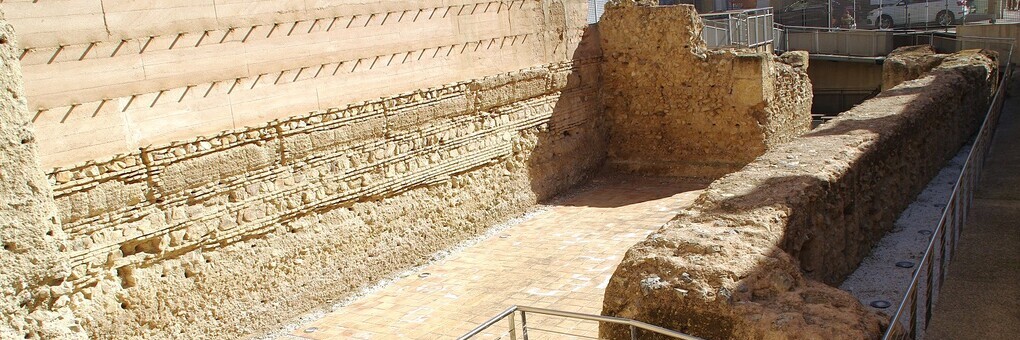 RECORRER LA MURALLA-XXVI Festival Murcia Tres Culturas 